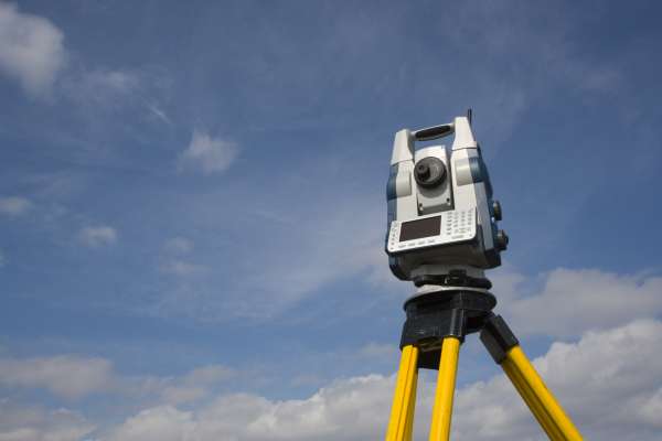 Robotic station ready for surveying.